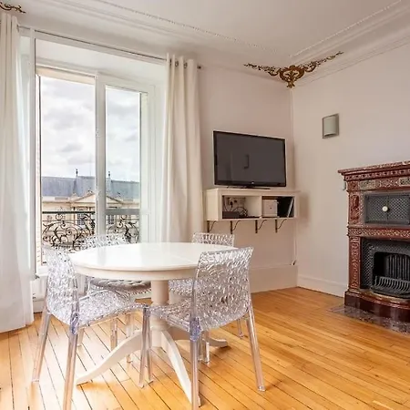 Apartmán Le Marais, Fantastic View On Archives Nationales